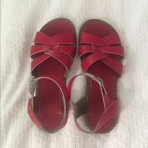 Red Saltwater Sandals - Women’s Size 7